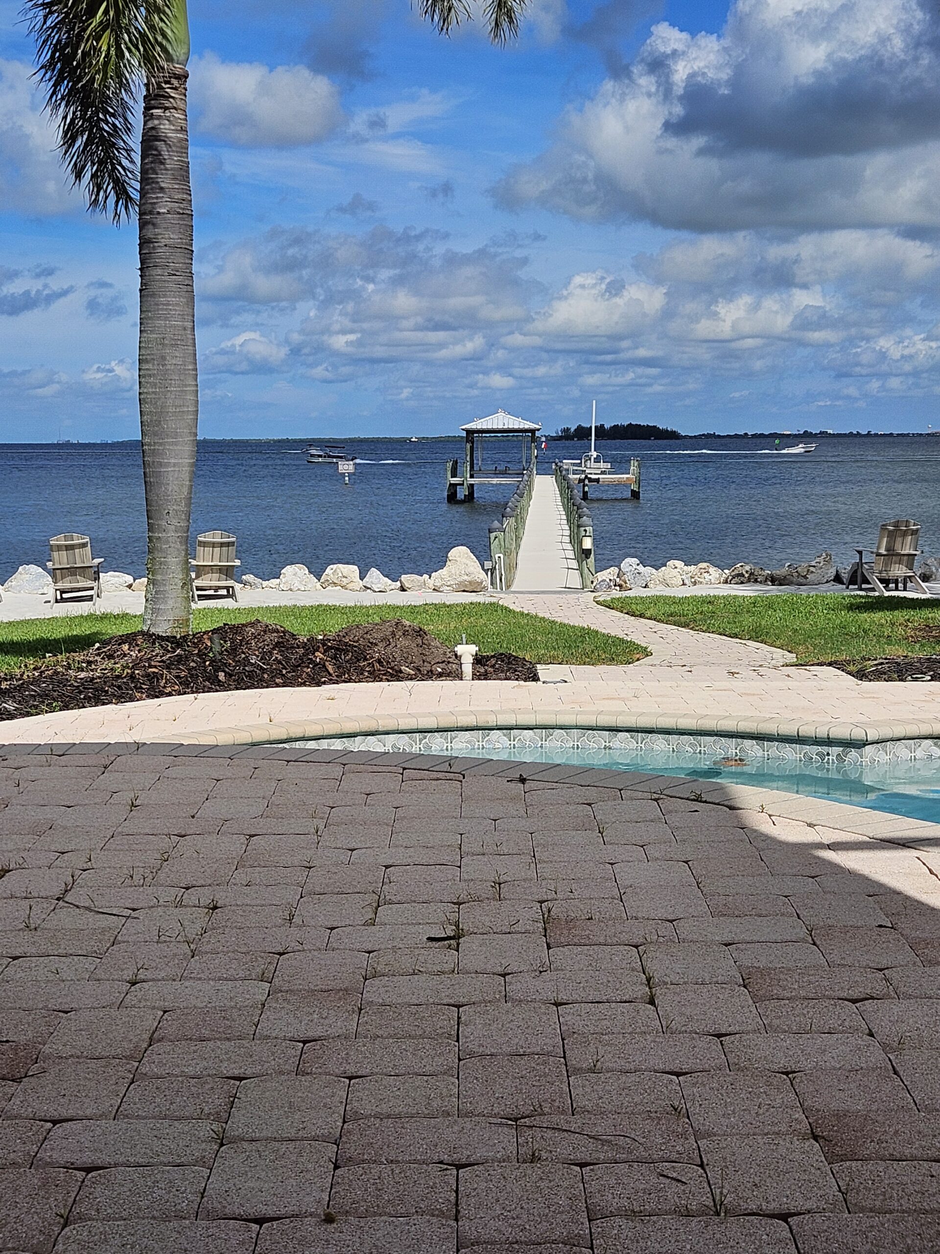 Moving to Apollo Beach, Florida: Lifestyle, Neighborhoods and What to Know