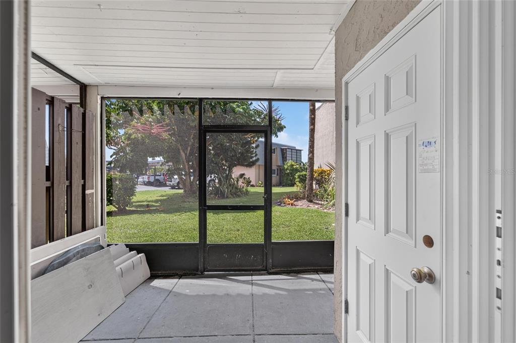 Private screened patio
