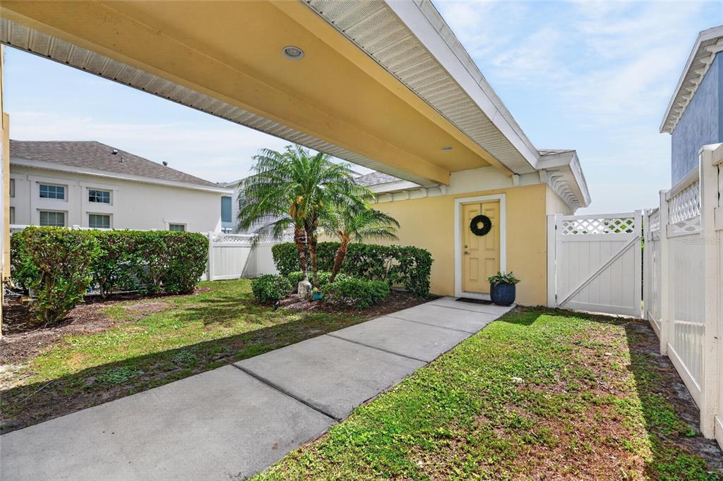 Rear covered patio
