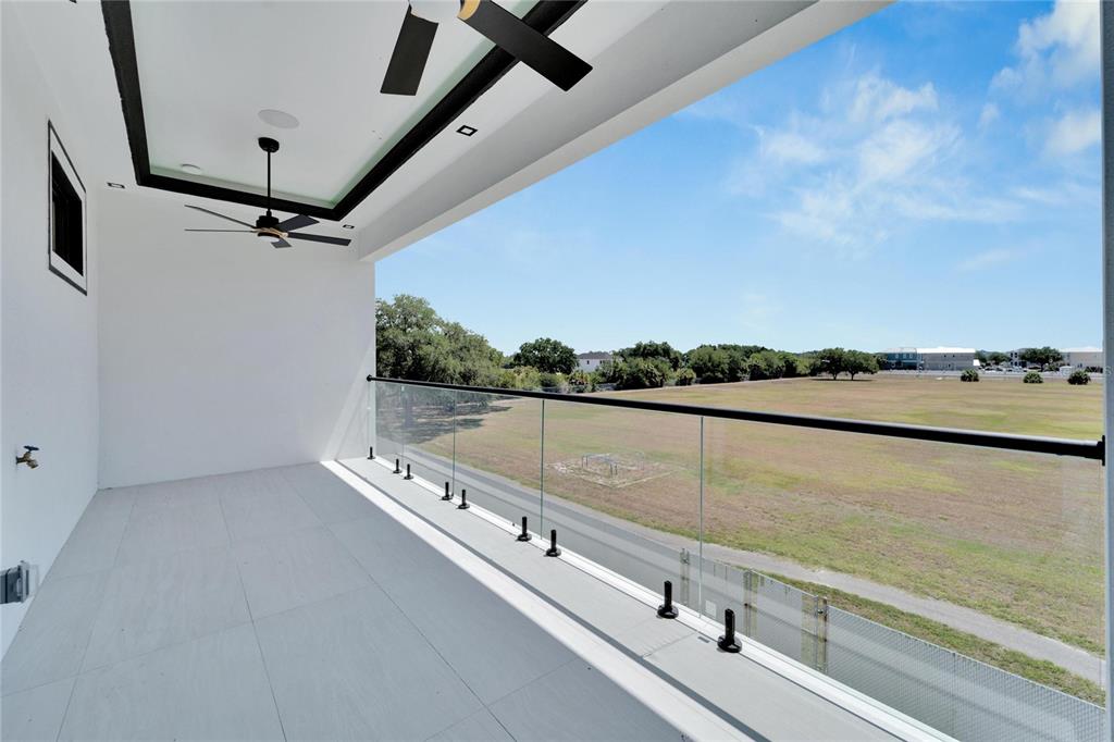 Private second-floor balcony at 517 Treviso Drive, Apollo Beach