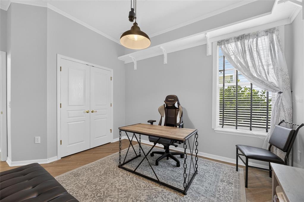Front office with crown molding