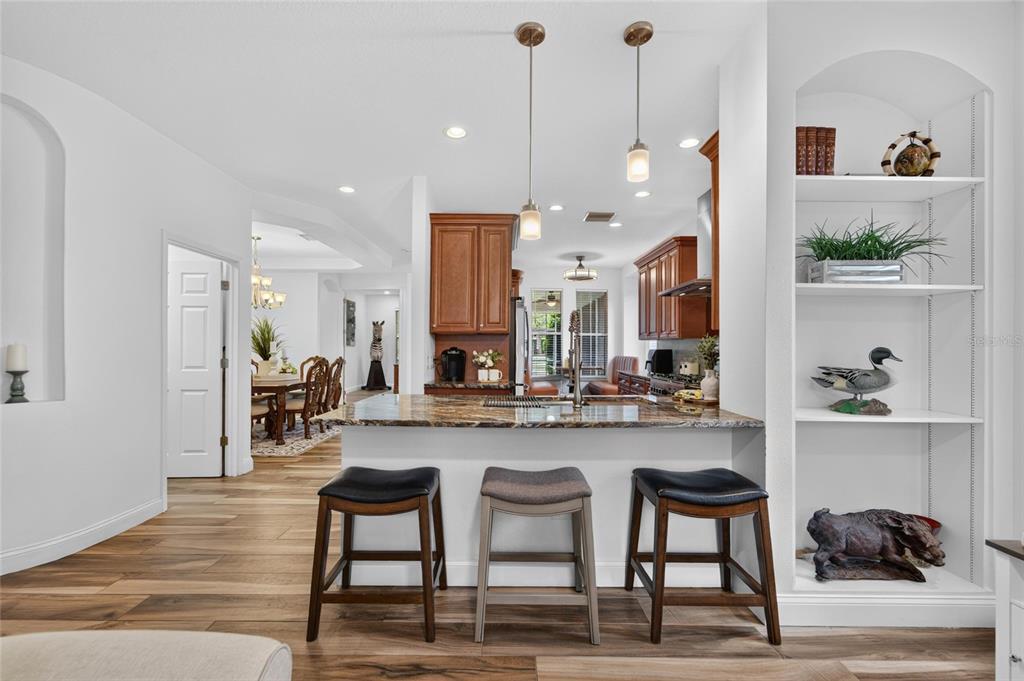 Built-in dining booth