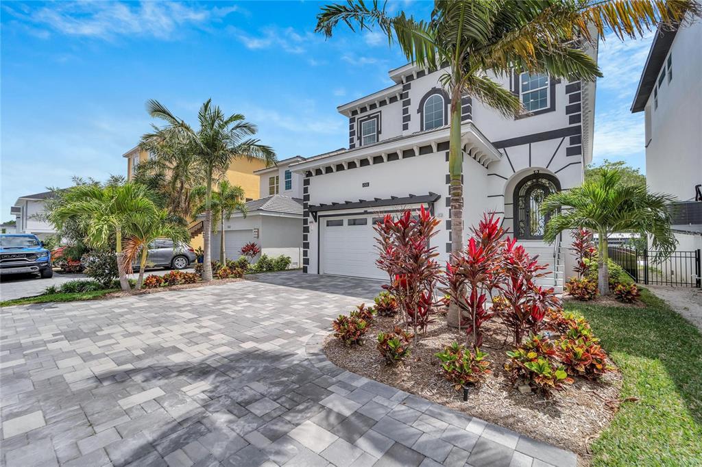 Street view of 534 Estuary Shore Lane in Veneto Shores