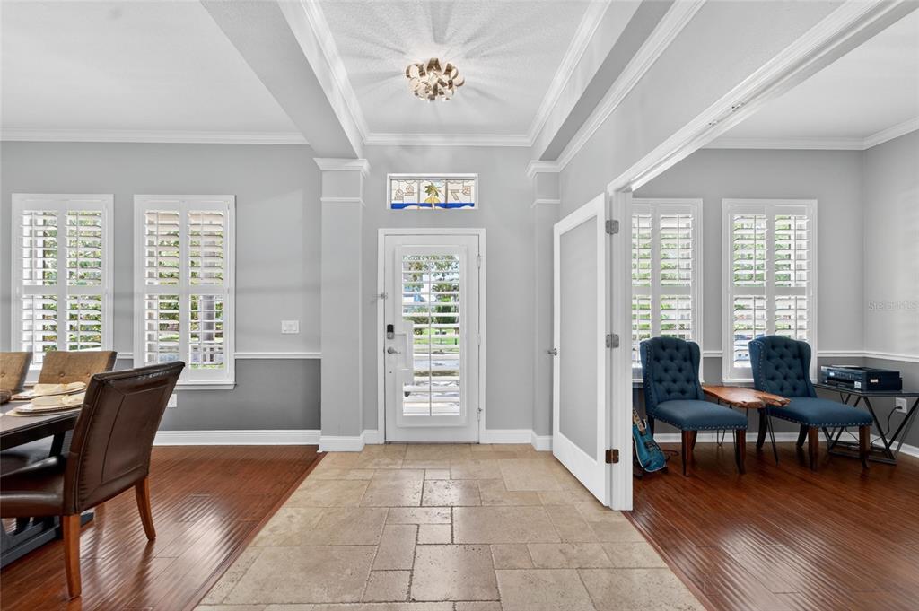 Living room with crown molding