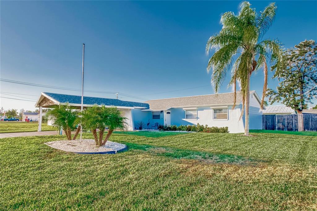 Front of 6004 Golf and Sea Boulevard