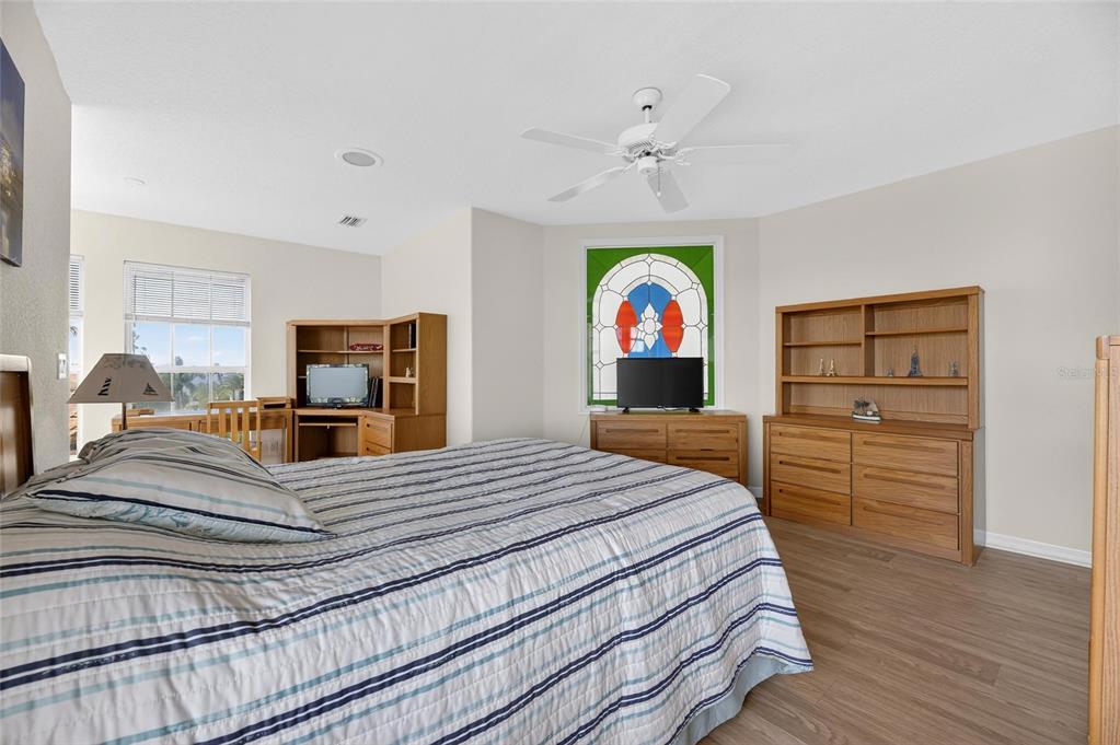 Primary suite