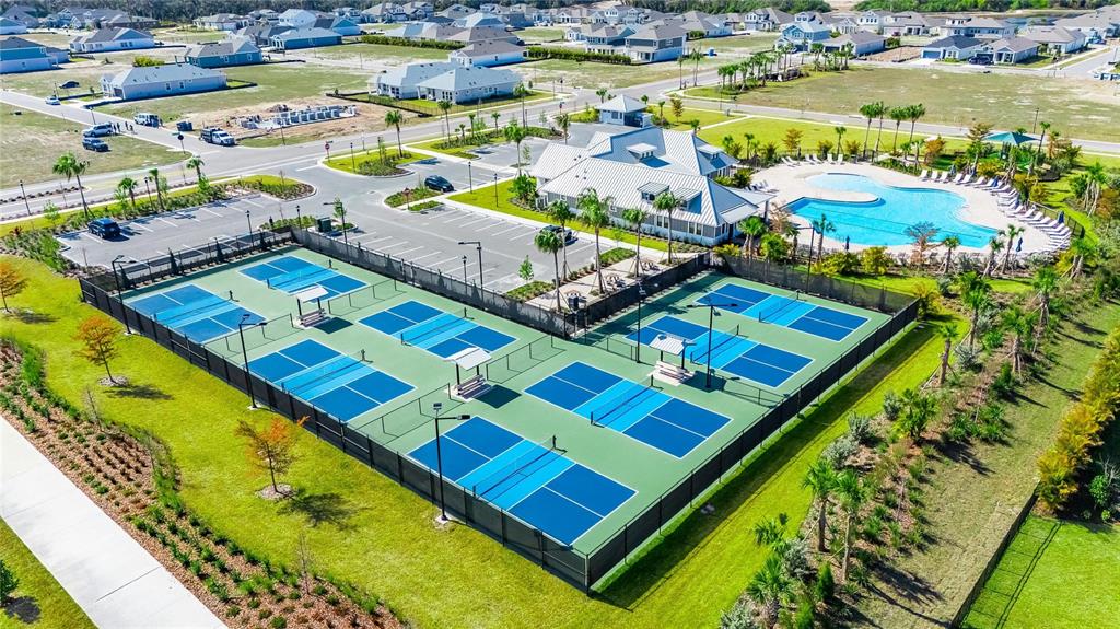 Waterset tennis courts and amenity center