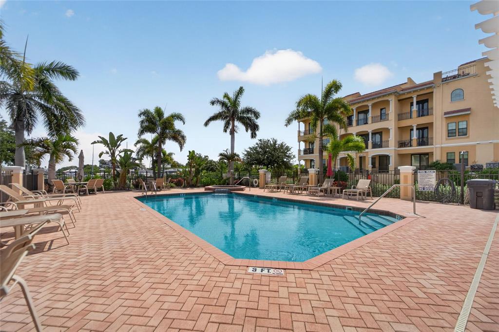 Brisa Del Mar community pool