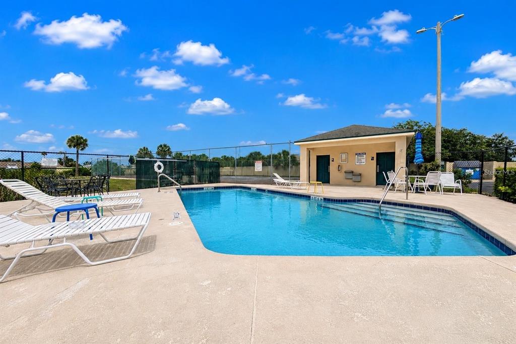 Yardarm community pool