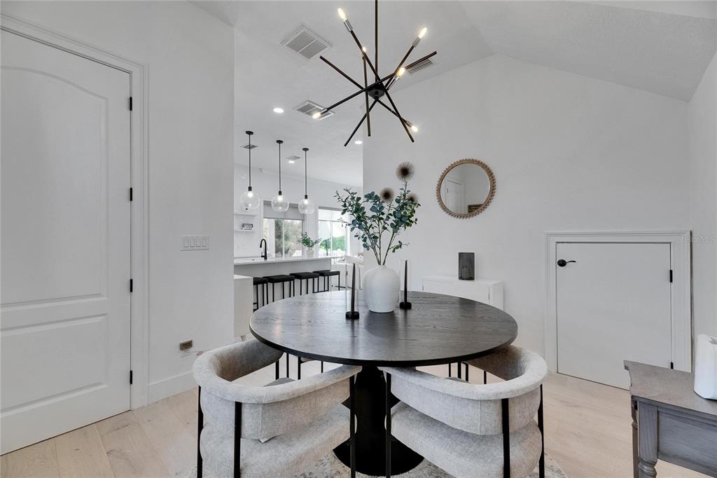Dining area at 6512 Simone Shores Circle, Apollo Beach
